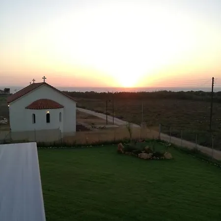 Edem Apartment Marathopoli